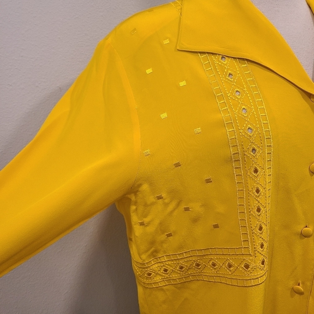 Suzelle Vintage 80's Embroidered Button Front Blouse - Picture 3 of 7